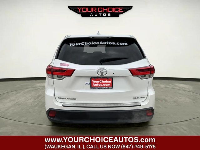 2017 Toyota Highlander XLE V6 AWD - 22963914 - 3