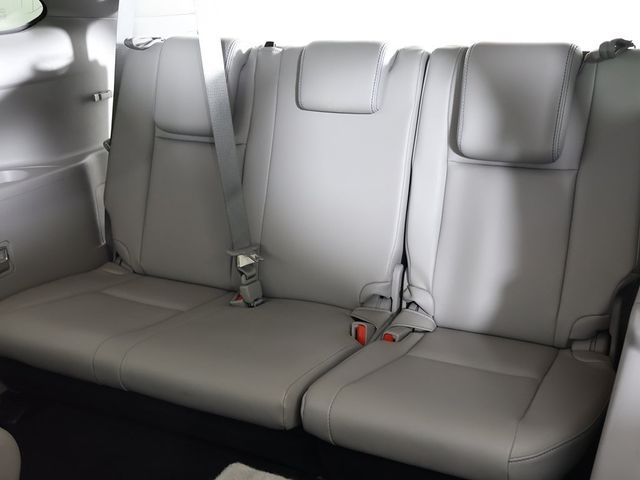 2017 Toyota Highlander XLE V6 AWD - 22944829 - 38