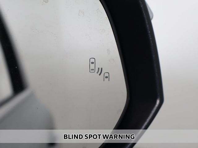 2017 Toyota Highlander XLE V6 AWD - 22944829 - 5