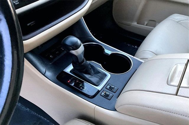 2017 Toyota Highlander XLE V6 AWD - 22962264 - 23