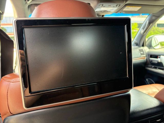 2017 Toyota Land Cruiser 4WD - 23025730 - 18