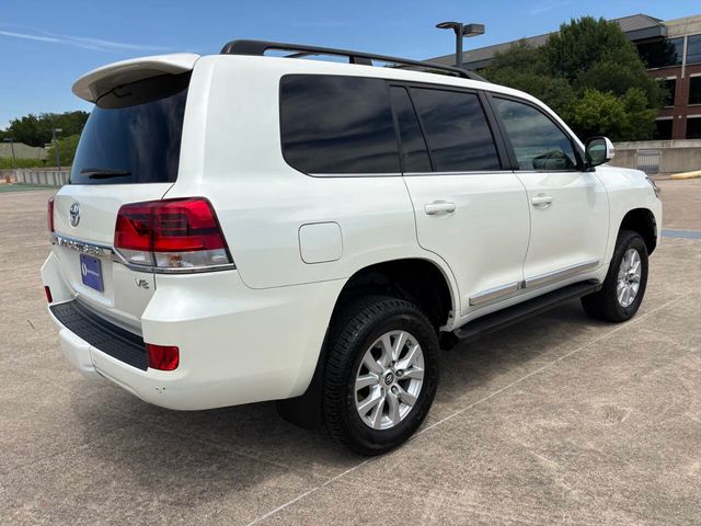 2017 Toyota Land Cruiser 4WD - 23025730 - 3