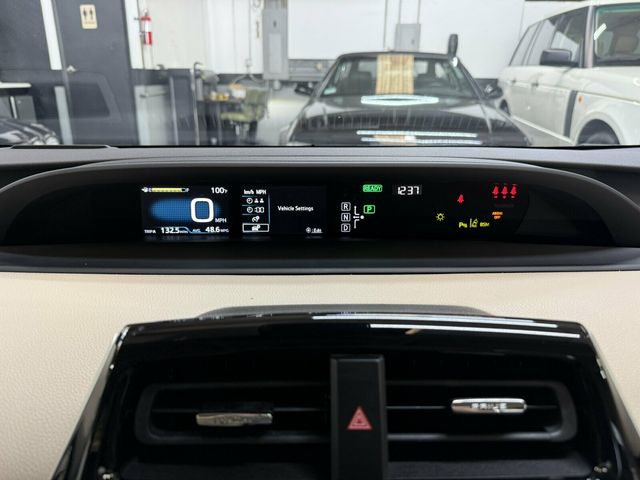 2017 Toyota Prius Advanced Technology Pkg/Heads Up Display/Safety Plus Pkg/Sunroof - 23070849 - 12
