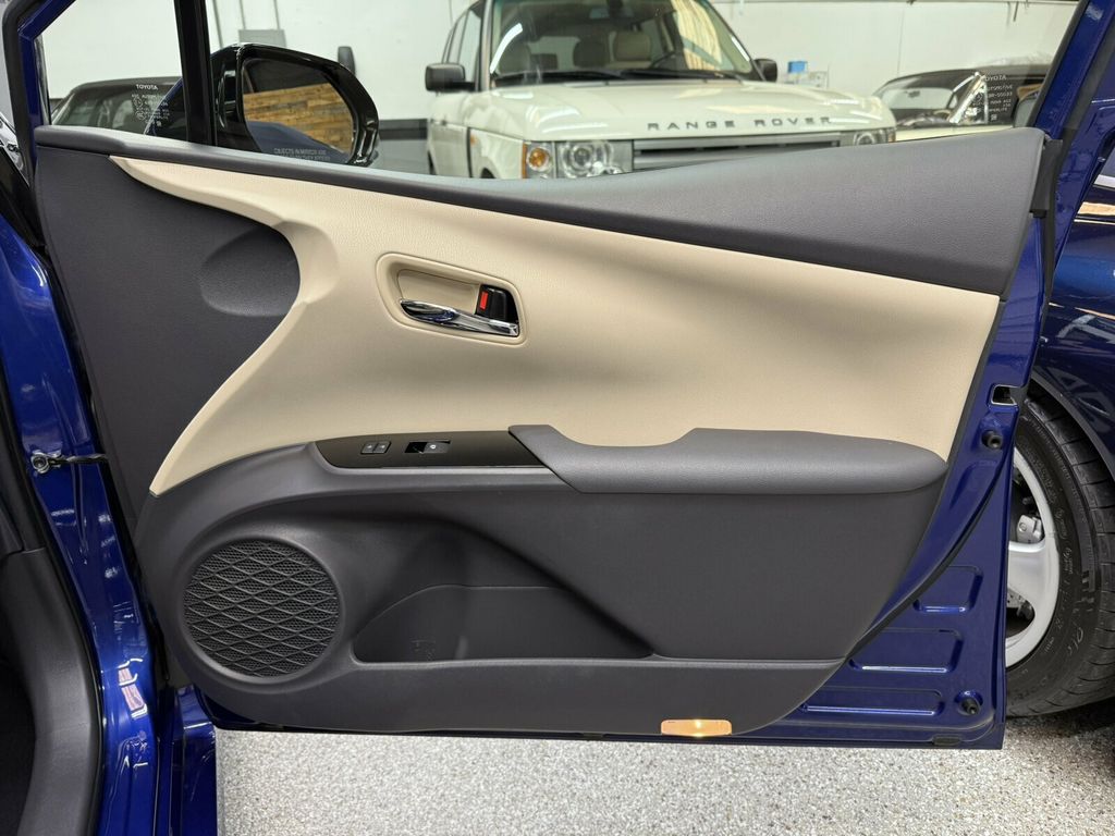 2017 Toyota Prius Advanced Technology Pkg/Heads Up Display/Safety Plus Pkg/Sunroof - 23070849 - 27