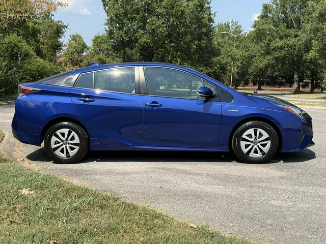 2017 Toyota Prius Advanced Technology Pkg/Heads Up Display/Safety Plus Pkg/Sunroof - 23070849 - 6