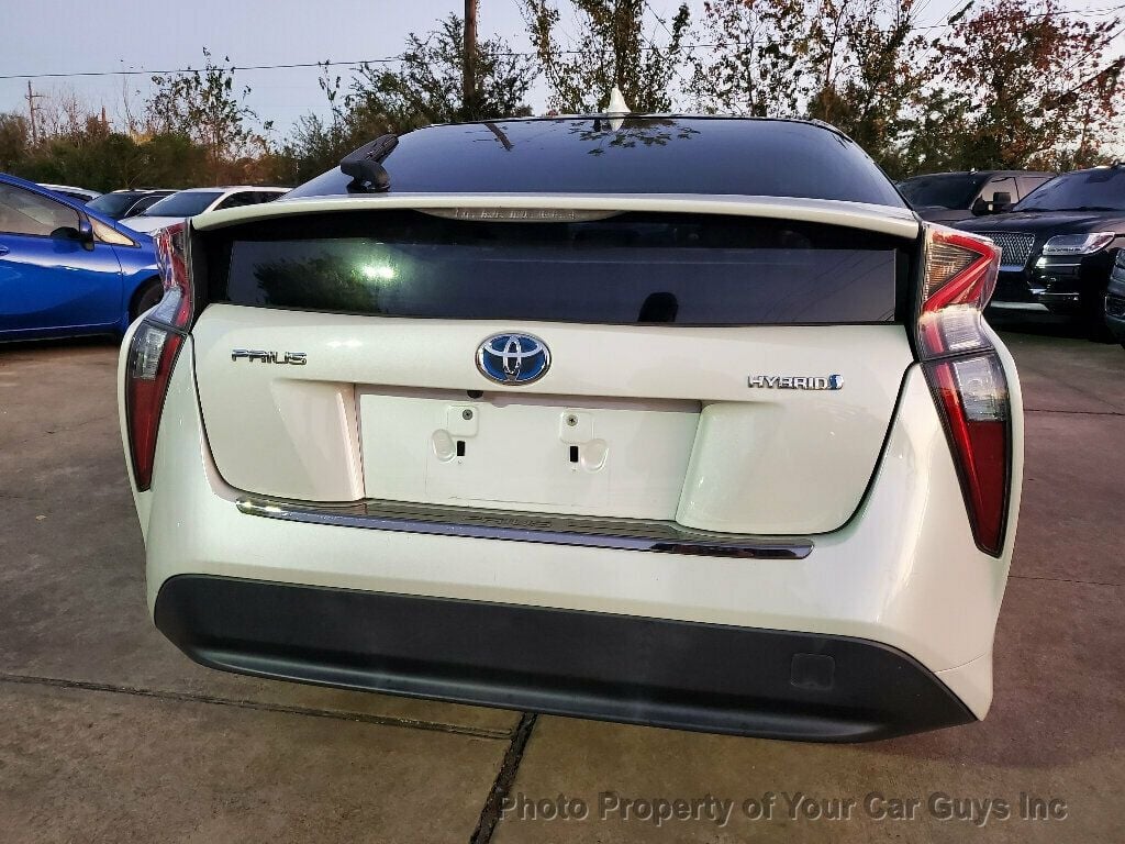 2017 Toyota Prius Four - 22716392 - 12