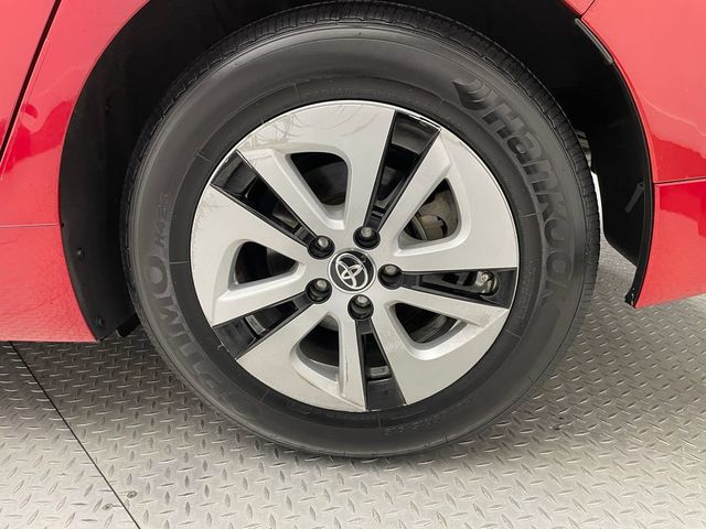 2017 Toyota Prius Four - 22989735 - 44