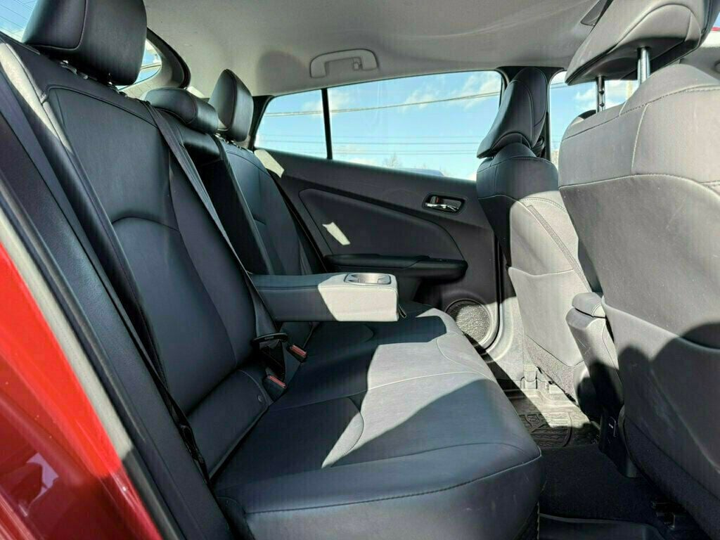 2017 Toyota Prius Four - 22673373 - 19