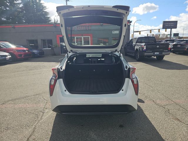 2017 Toyota Prius Three - 22987252 - 10