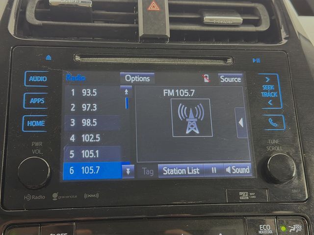 2017 Toyota Prius Three Touring - 22957656 - 15