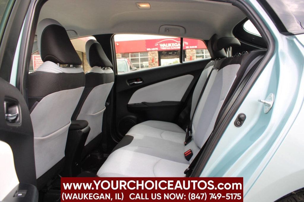 2017 Toyota Prius Two 4dr Hatchback - 22893436 - 13