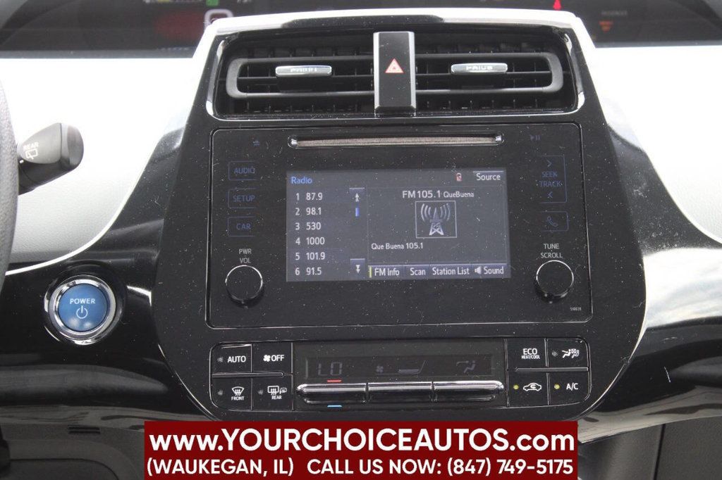 2017 Toyota Prius Two 4dr Hatchback - 22893436 - 21