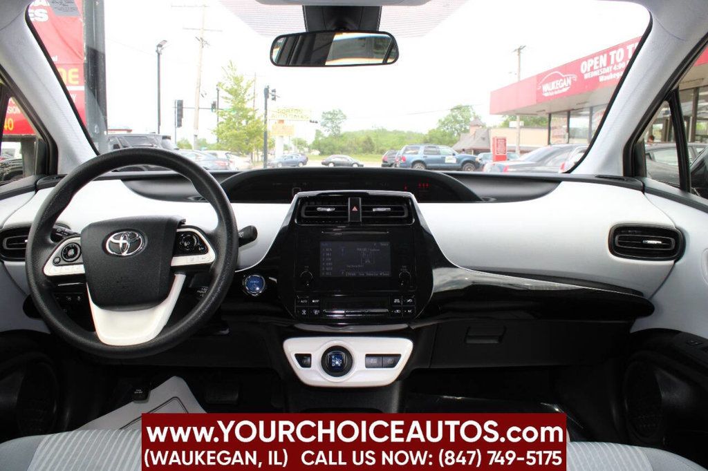 2017 Toyota Prius Two 4dr Hatchback - 22893436 - 24