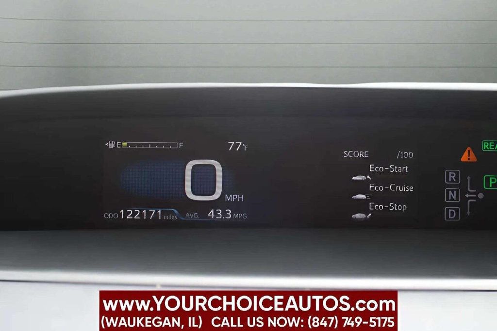 2017 Toyota Prius Two 4dr Hatchback - 22928585 - 18