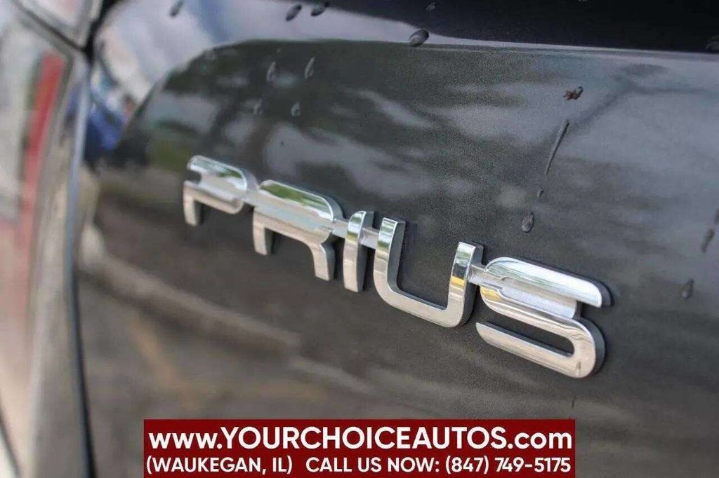 2017 Toyota Prius Two 4dr Hatchback - 22928585 - 26