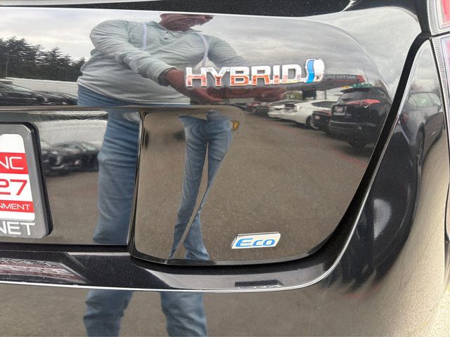 2017 Toyota Prius Two Eco - 23014904 - 23