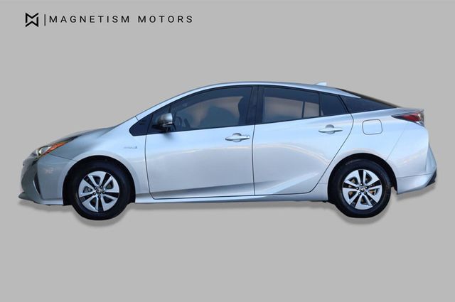 2017 Toyota Prius Two Eco - 23052450 - 1