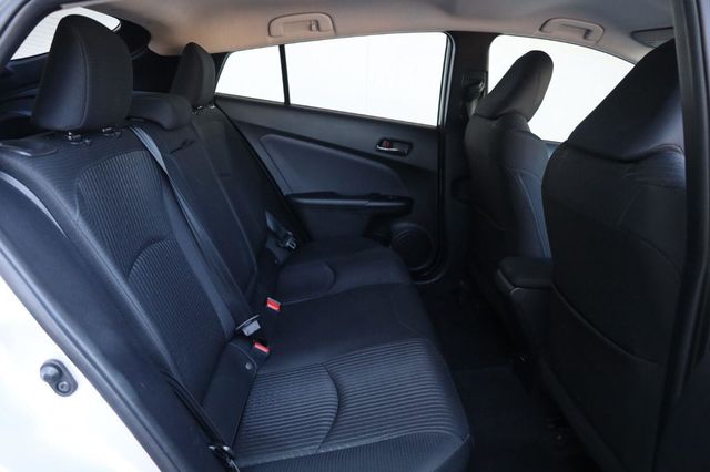 2017 Toyota Prius Two Eco - 23052450 - 19