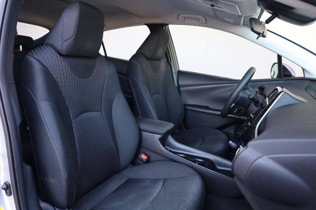 2017 Toyota Prius Two Eco - 23052450 - 23