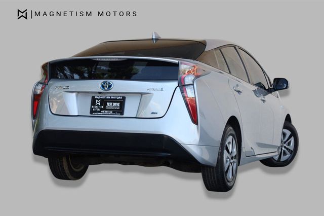 2017 Toyota Prius Two Eco - 23052450 - 8