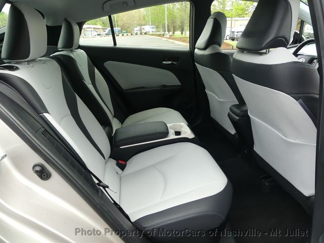 2017 Toyota Prius Prime Advanced - 22983571 - 24