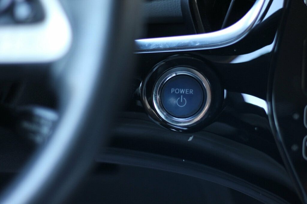 2017 Toyota Prius Prime photo 29