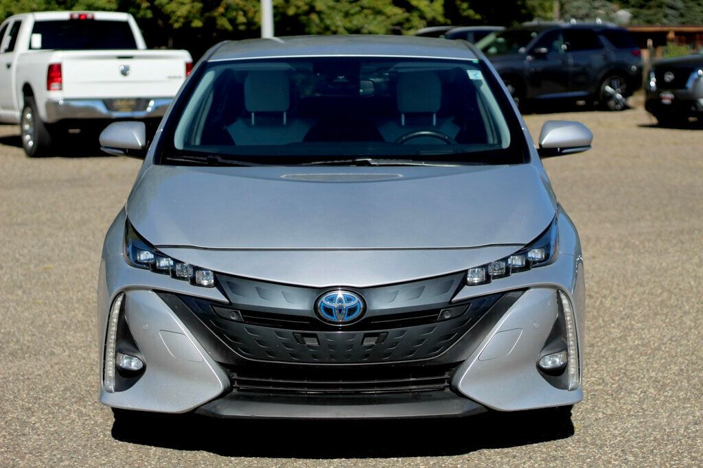 2017 Toyota Prius Prime photo 4