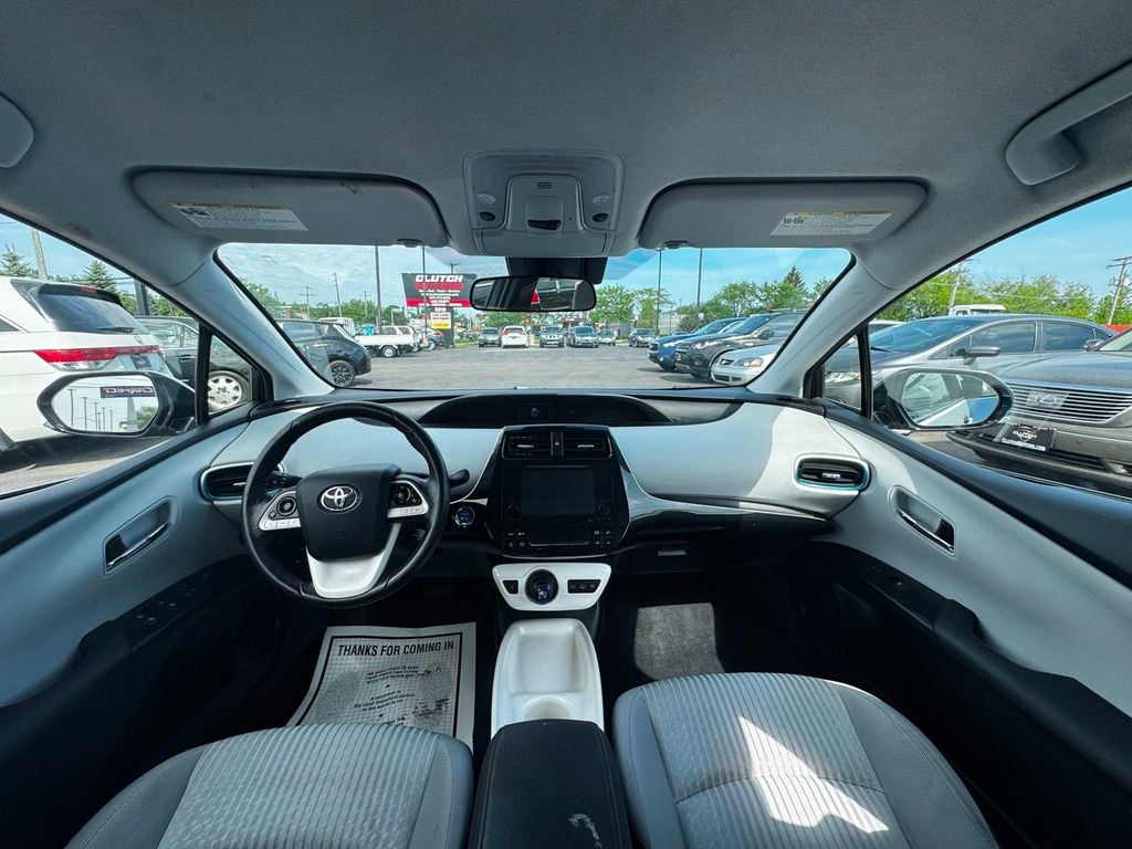 2017 Toyota Prius Prime Plus - 23028673 - 18