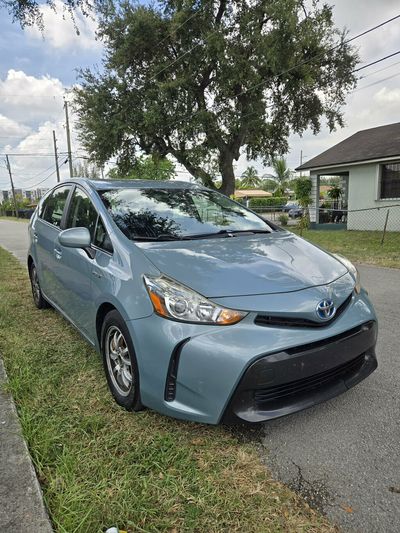 2017 Toyota Prius v