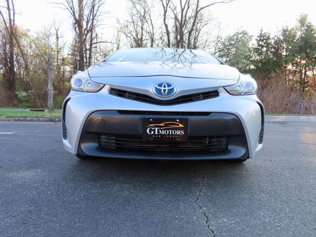 2017 Toyota Prius v Two - 23013157 - 1