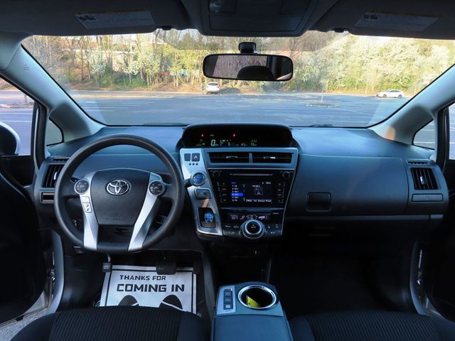 2017 Toyota Prius v Two - 23013157 - 26