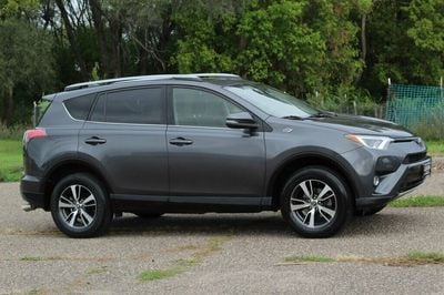 2017 Toyota RAV4
