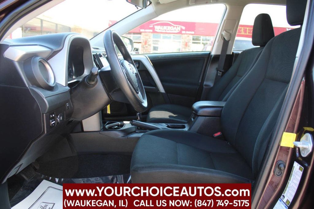 2017 Toyota RAV4 LE AWD - 22910500 - 11