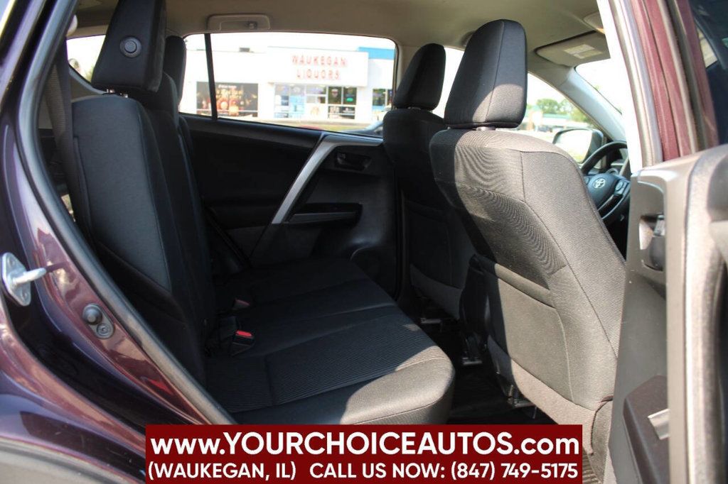 2017 Toyota RAV4 LE AWD - 22910500 - 15