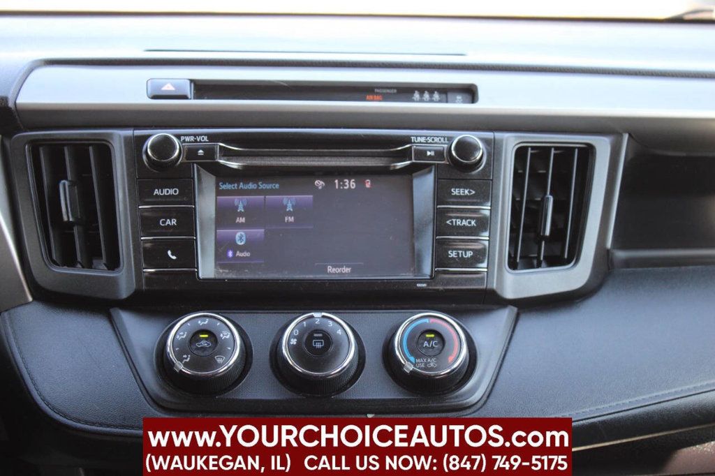 2017 Toyota RAV4 LE AWD - 22910500 - 18