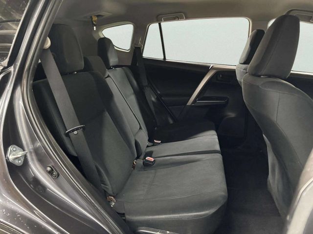 2017 Toyota RAV4 LE AWD - 23021465 - 16