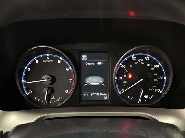 2017 Toyota RAV4 LE AWD - 23021465 - 30
