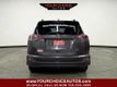 2017 Toyota RAV4 LE AWD - 23021465 - 3