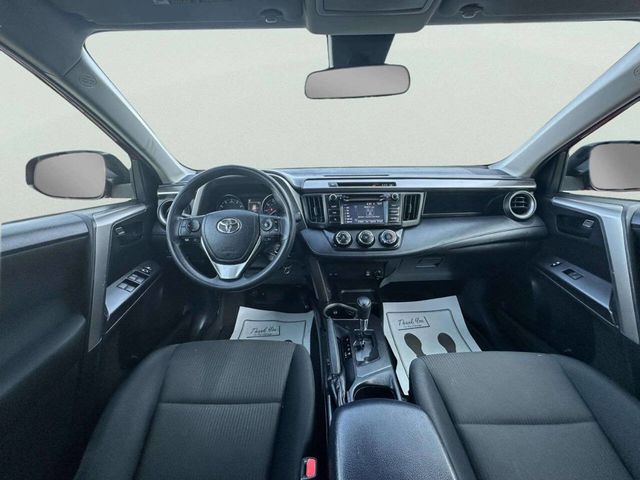 2017 Toyota RAV4 LE AWD - 23053549 - 26