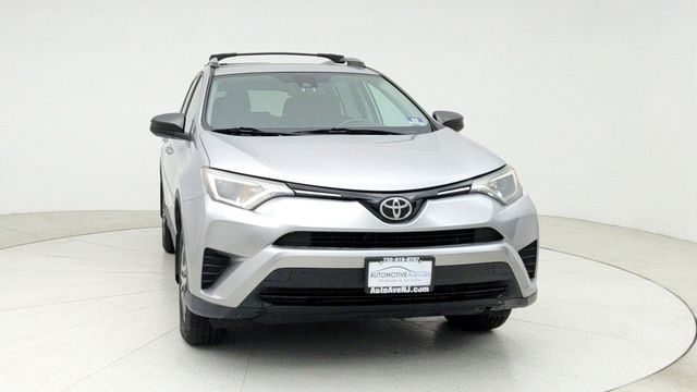 2017 Toyota RAV4 LE AWD - 22948119 - 1
