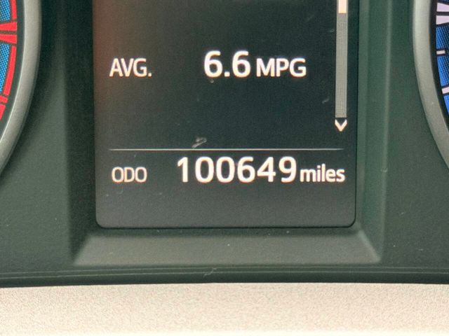 2017 Toyota RAV4 LE FWD - 23043955 - 40