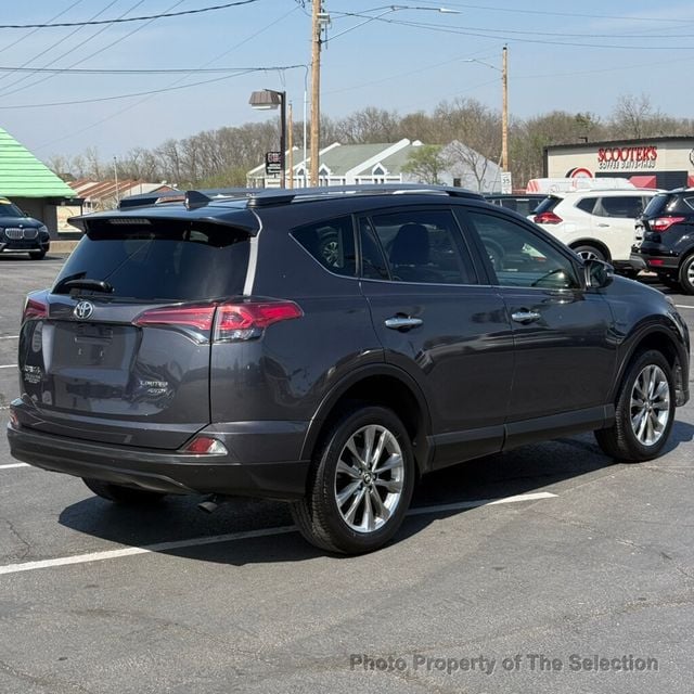 2017 Toyota RAV4 LIMITED 4WD W/LEATHER, NAVIGATION & MOONROOF - 22995894 - 14