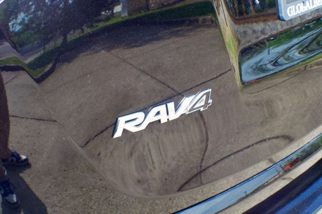 2017 Toyota RAV4 LocalTrade/SE-AWD/HeatedSeats/PowerMoonroof/BackupCamera - 23008391 - 9