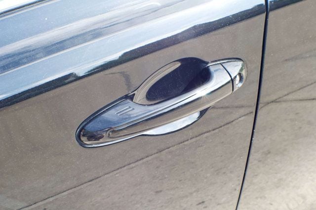 2017 Toyota RAV4 LocalTrade/SE-AWD/HeatedSeats/PowerMoonroof/BackupCamera - 23008391 - 11