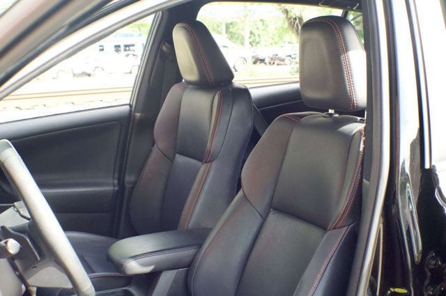 2017 Toyota RAV4 LocalTrade/SE-AWD/HeatedSeats/PowerMoonroof/BackupCamera - 23008391 - 17
