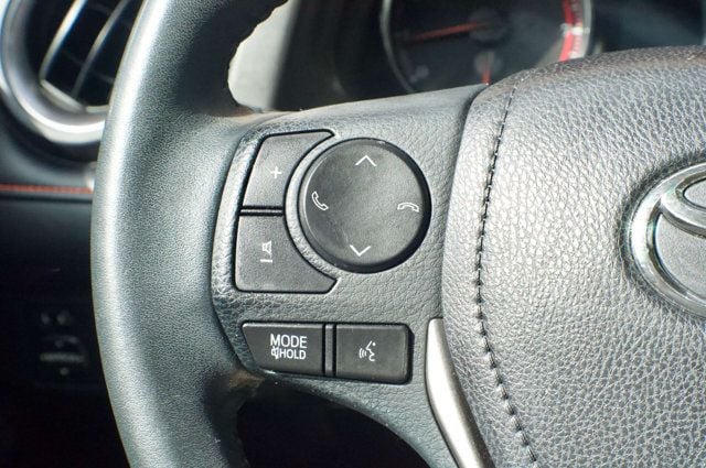 2017 Toyota RAV4 LocalTrade/SE-AWD/HeatedSeats/PowerMoonroof/BackupCamera - 23008391 - 19