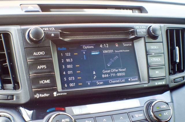 2017 Toyota RAV4 LocalTrade/SE-AWD/HeatedSeats/PowerMoonroof/BackupCamera - 23008391 - 25