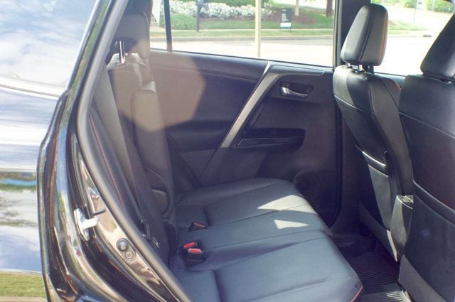 2017 Toyota RAV4 LocalTrade/SE-AWD/HeatedSeats/PowerMoonroof/BackupCamera - 23008391 - 48