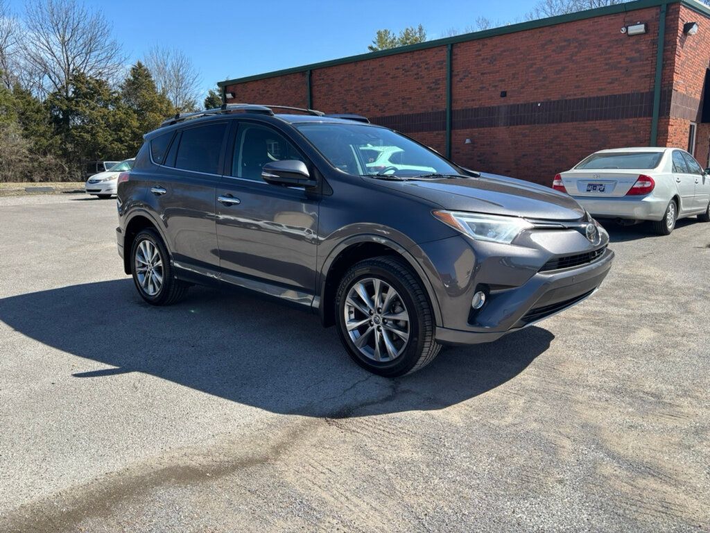 2017 Toyota RAV4 Platinum AWD - 22783458 - 2