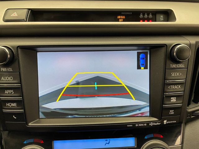 2017 Toyota RAV4 Platinum FWD - 22937507 - 25